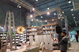 {"id":530,"url":"\/yuklemeler\/hizmet-gorseli\/kutahya-porselen\/kutahya-porselen-fuar-stand-tasarim6.jpeg","title":null,"desc":null,"order":0,"created_at":"2018-03-15 14:20:36","updated_at":"2018-03-15 14:20:36"}